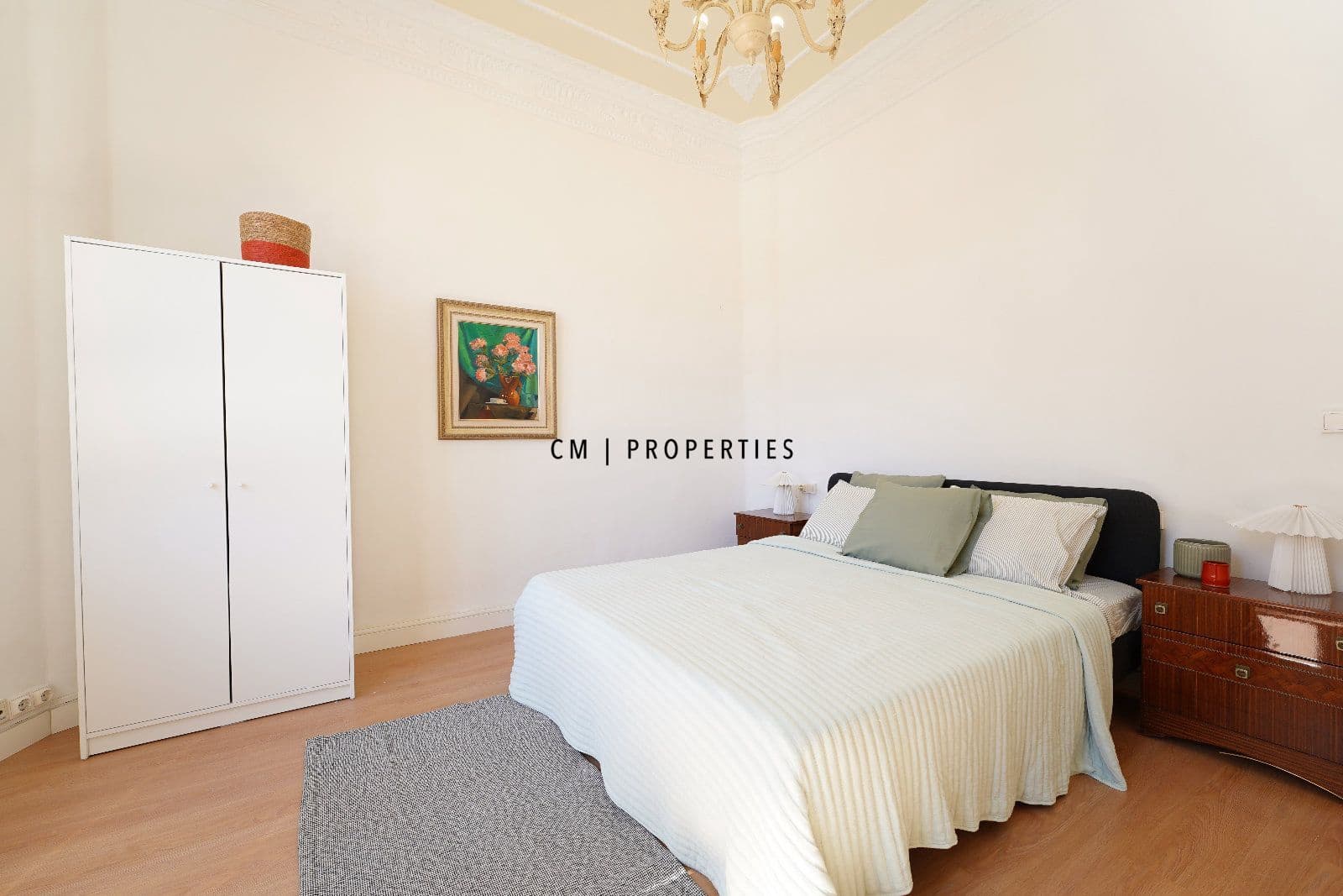 3 bedroom Flat for rent in Valencia city - € 1,900 (Ref: 9672711)