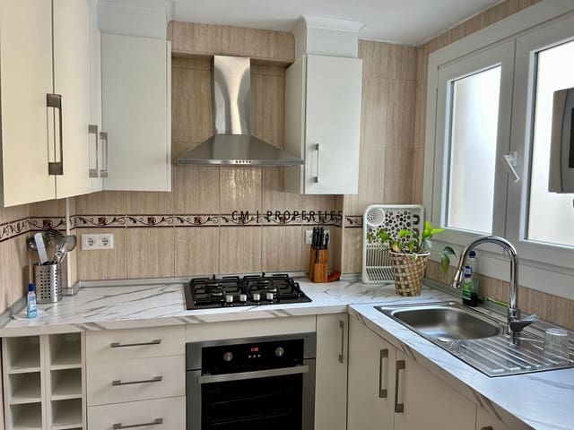 3 makuuhuone Asunto vuokrattavana paikassa Valencia kaupunki - 1 300 € (Ref: 9673657)