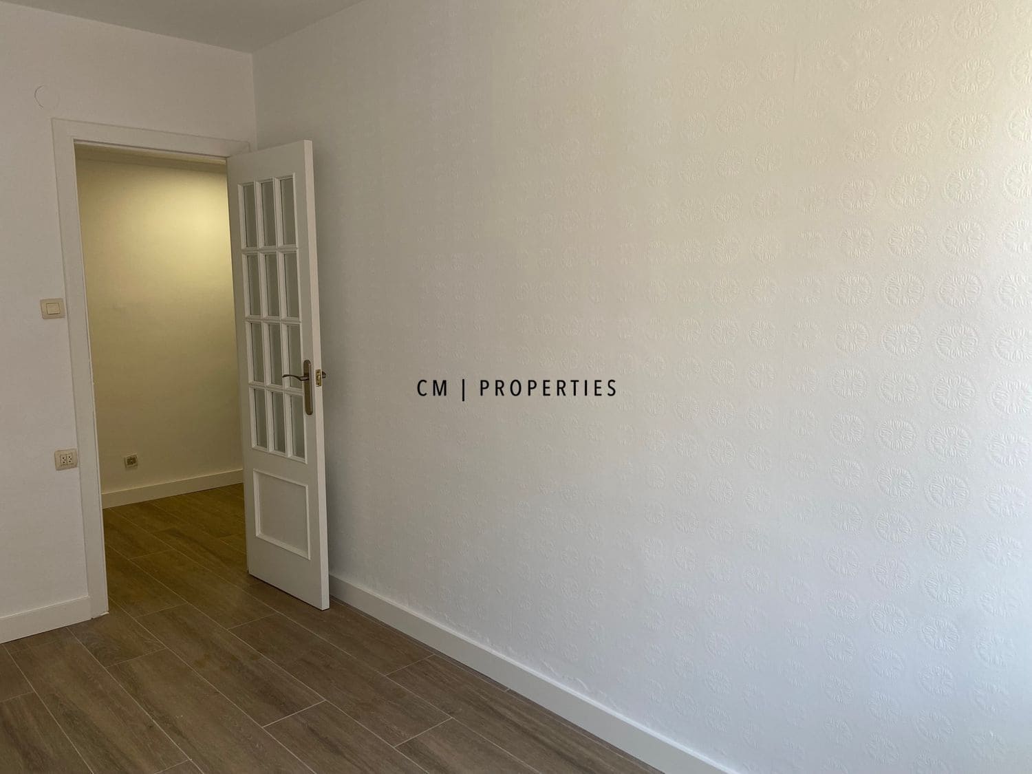 Piso de 4 habitaciones en Godella en alquiler - 1.500 € (Ref: 9675096)