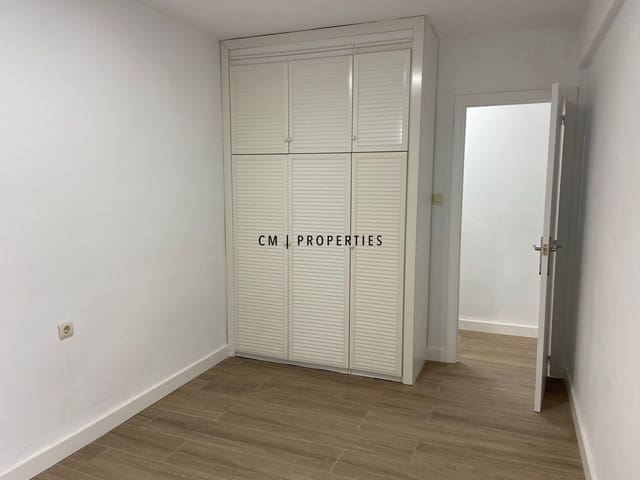 Piso de 4 habitaciones en Godella en alquiler - 1.500 € (Ref: 9675096)