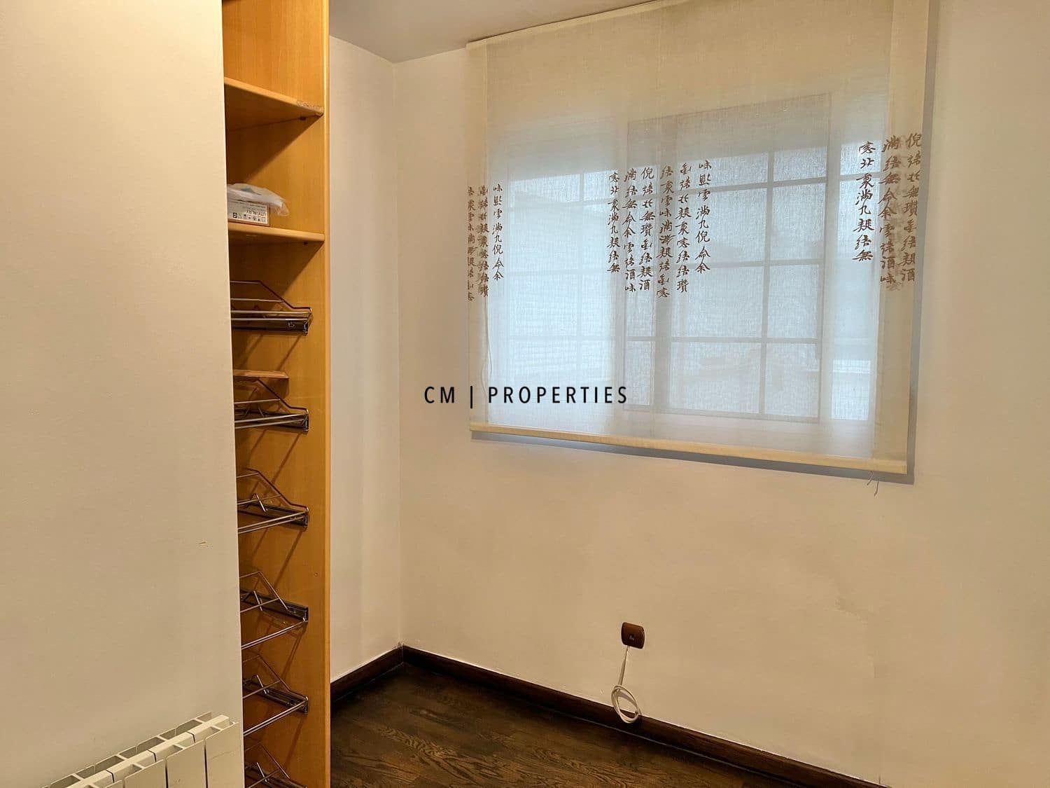 4 bedroom Flat for rent in Valencia city with garage - € 2,000 (Ref: 9685236)