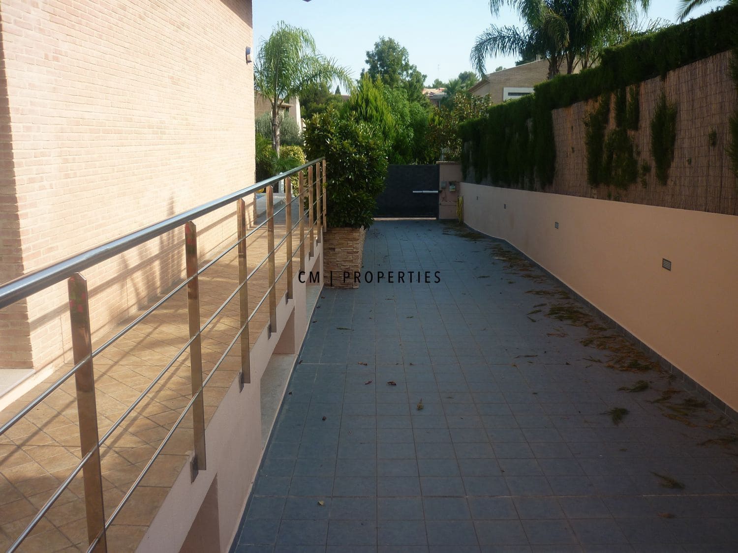 5 quarto Moradia para arrendar em Pucol com piscina garagem - 6 100 € (Ref: 9685571)