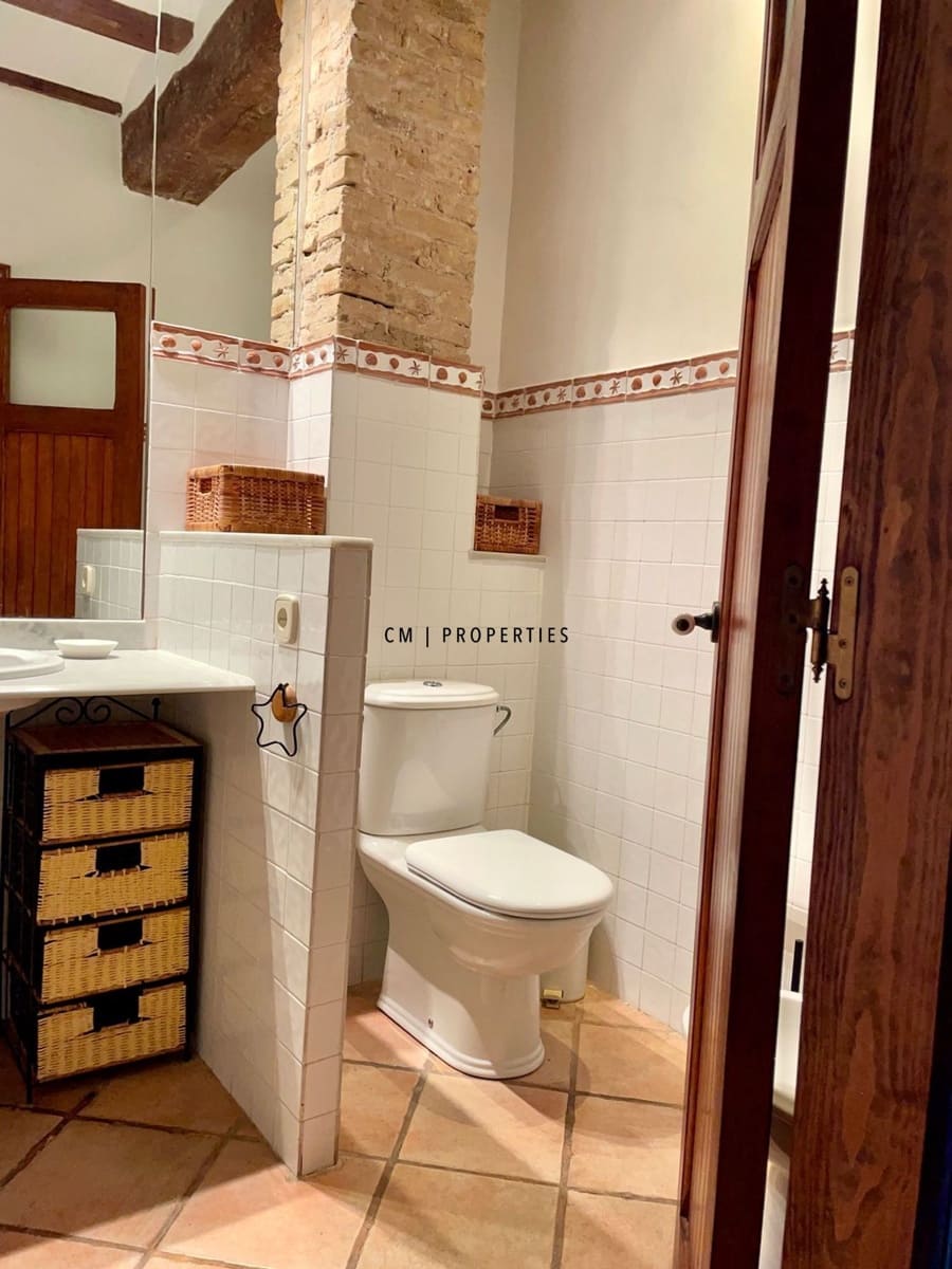 1 sypialnia Mieszkanie do wynajęcia w Miasto Walencja - 1 350 € (Ref: 9685572)