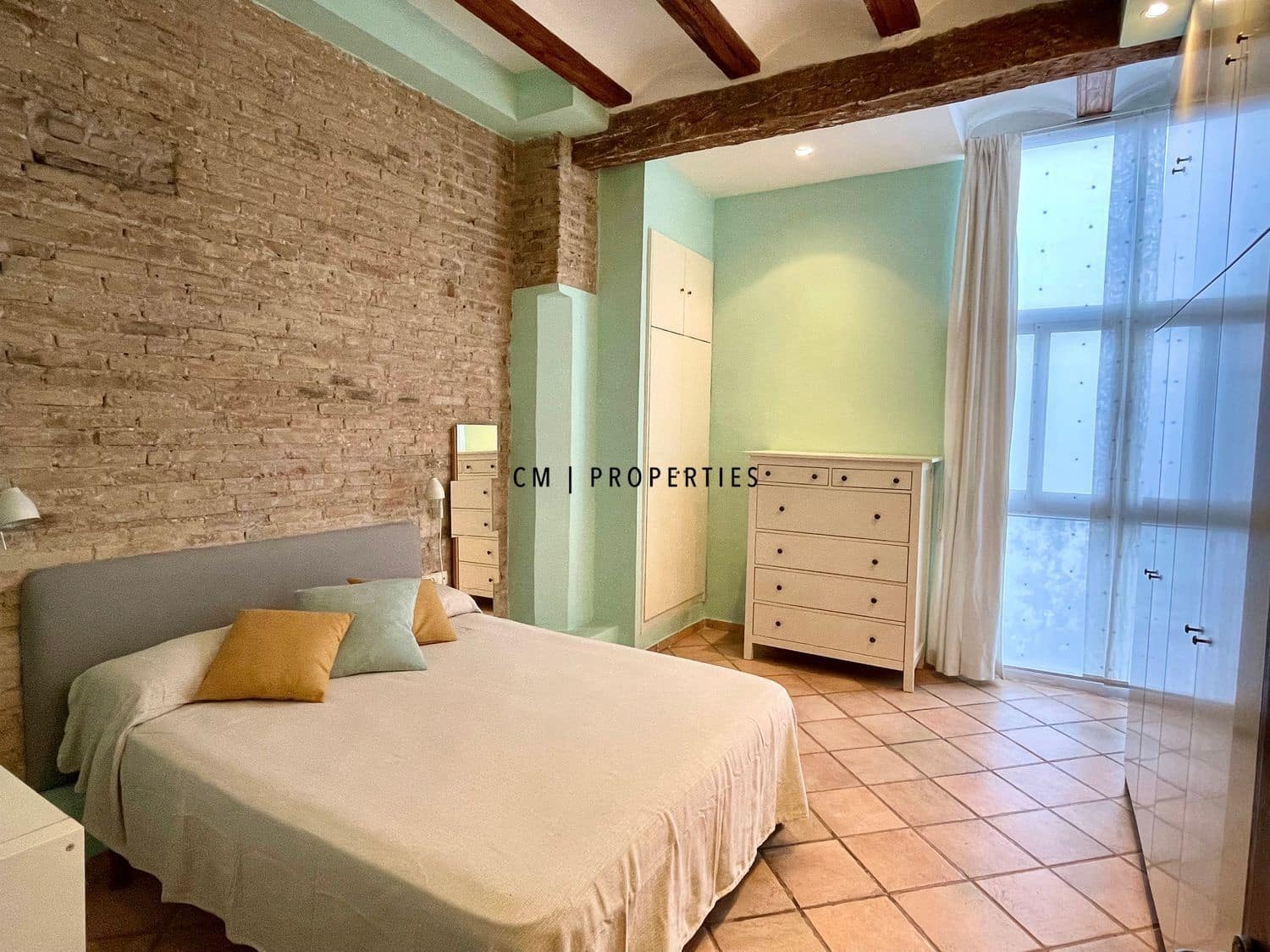 1 sypialnia Mieszkanie do wynajęcia w Miasto Walencja - 1 350 € (Ref: 9685572)