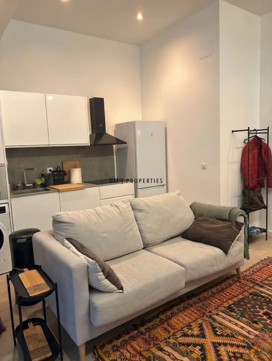 1 slaapkamer Flat te huur in Valencia stad - € 1.350 (Ref: 9687504)