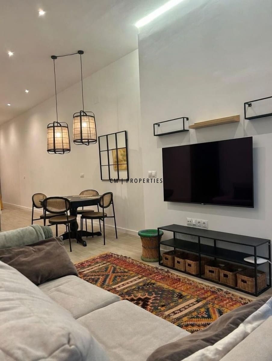 1 slaapkamer Flat te huur in Valencia stad - € 1.350 (Ref: 9687504)