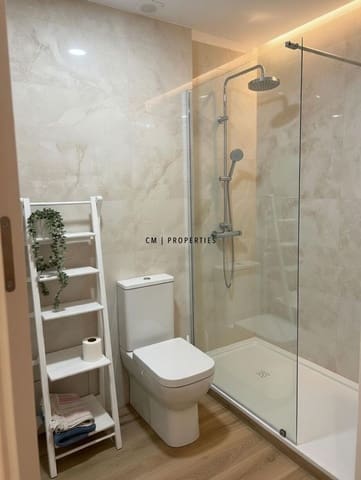 1 slaapkamer Flat te huur in El Pla del Real, Valencia stad - € 1.350 (Ref: 9687504)