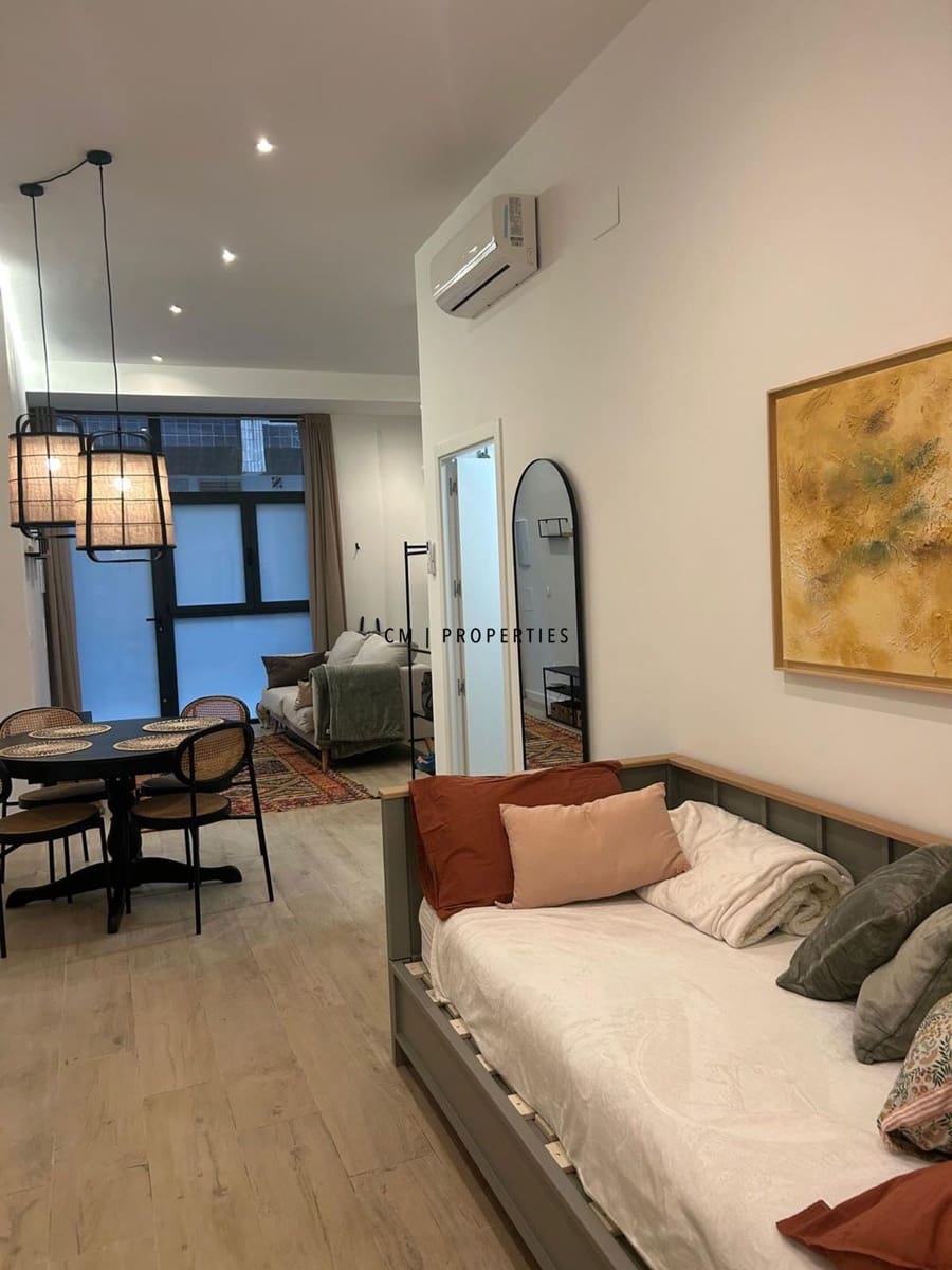 1 slaapkamer Flat te huur in Valencia stad - € 1.350 (Ref: 9687504)