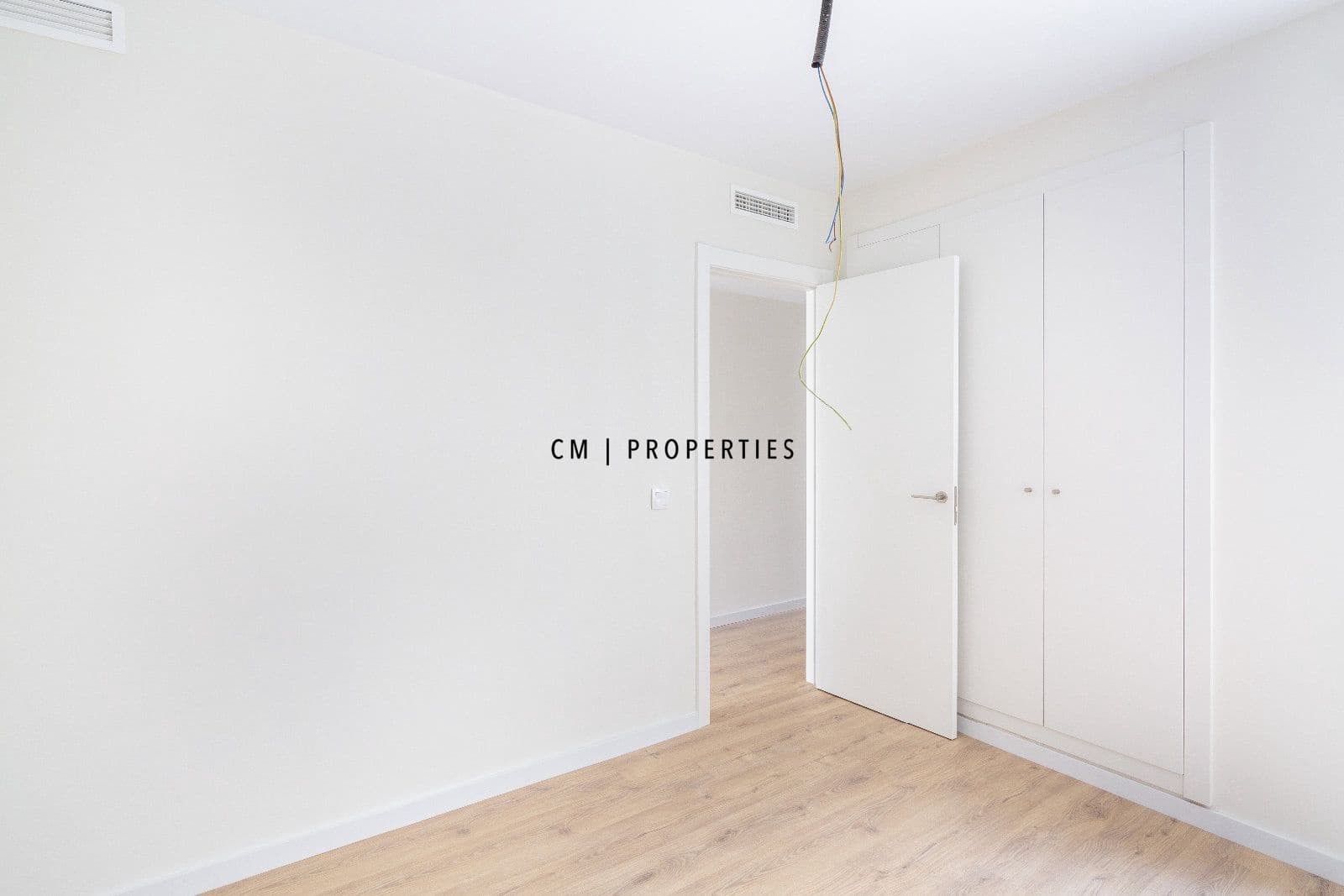 3 bedroom Flat for rent in Valencia city - € 1,500 (Ref: 9688473)