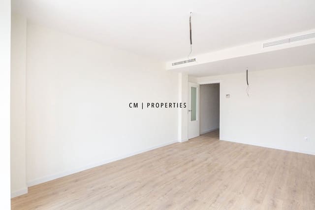 3 bedroom Flat for rent in Poblats Maritims, Valencia city - € 1,500 (Ref: 9688473)