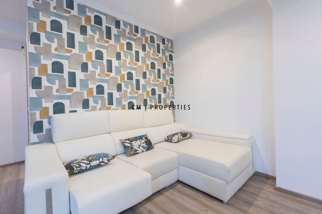 2 bedroom Flat for rent in Extramurs, Valencia city - € 1,400 (Ref: 9688573)