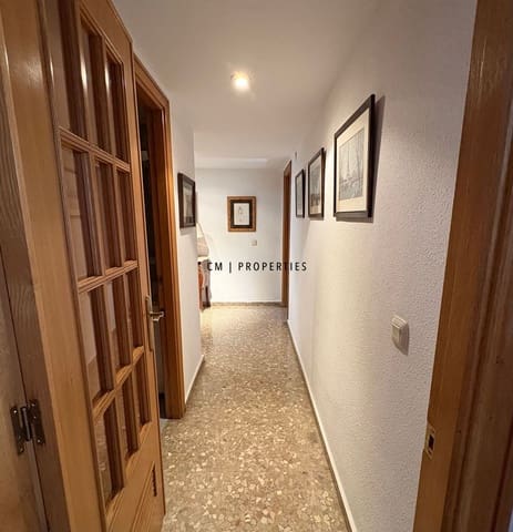 Piso de 3 habitaciones en València ciudad en alquiler - 1.500 € (Ref: 9691639)