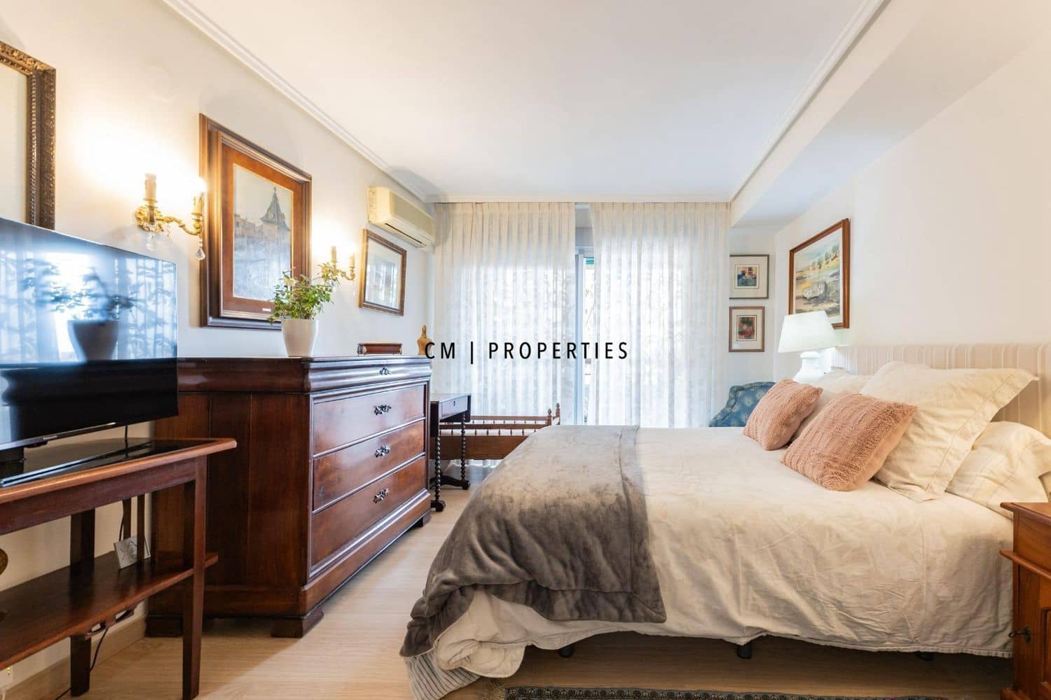 5 sypialnia Mieszkanie na sprzedaż w Miasto Walencja z garażem - 725 000 € (Ref: 9694061)