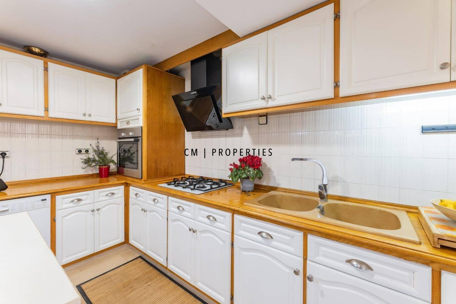 5 sypialnia Mieszkanie na sprzedaż w Miasto Walencja z garażem - 725 000 € (Ref: 9694061)