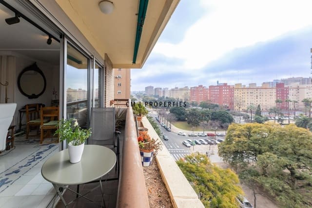 5 sypialnia Mieszkanie na sprzedaż w Algiros, Miasto Walencja z garażem - 725 000 € (Ref: 9694061)