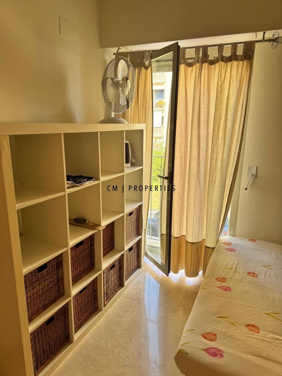 3 sovrum Hus att hyra i Rocafort med garage - 1 800 € (Ref: 9697839)