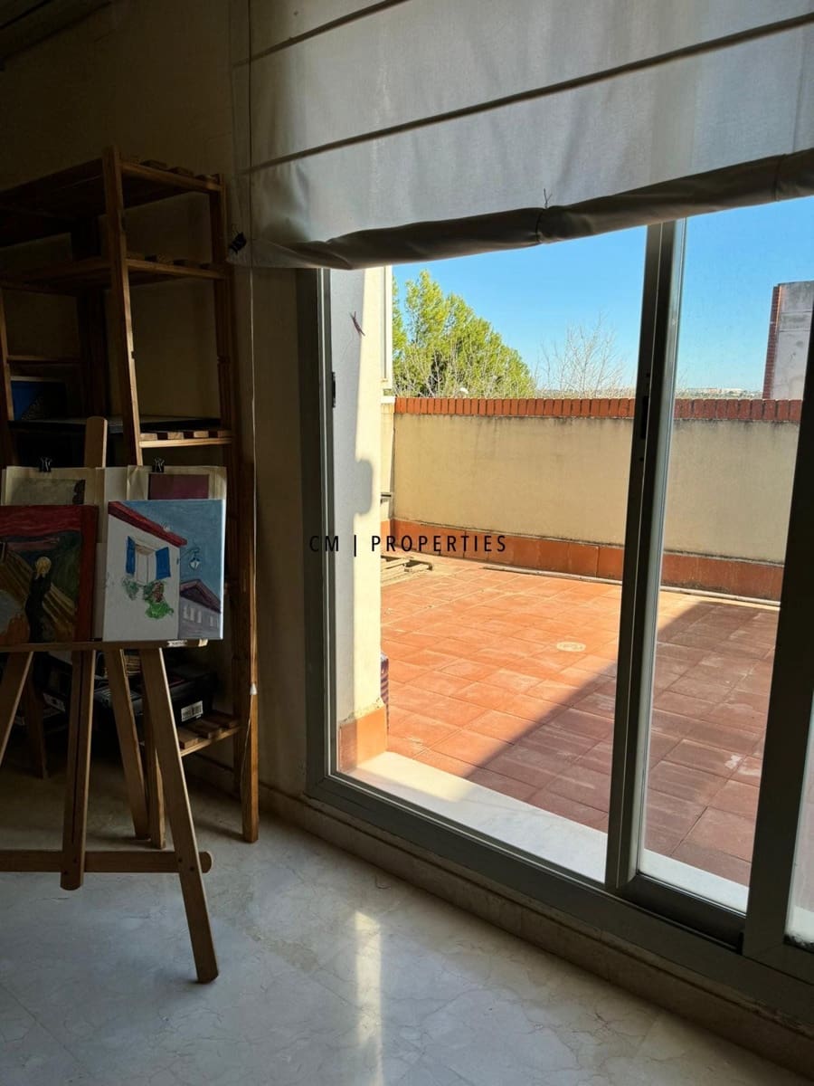 3 sovrum Hus att hyra i Rocafort med garage - 1 800 € (Ref: 9697839)