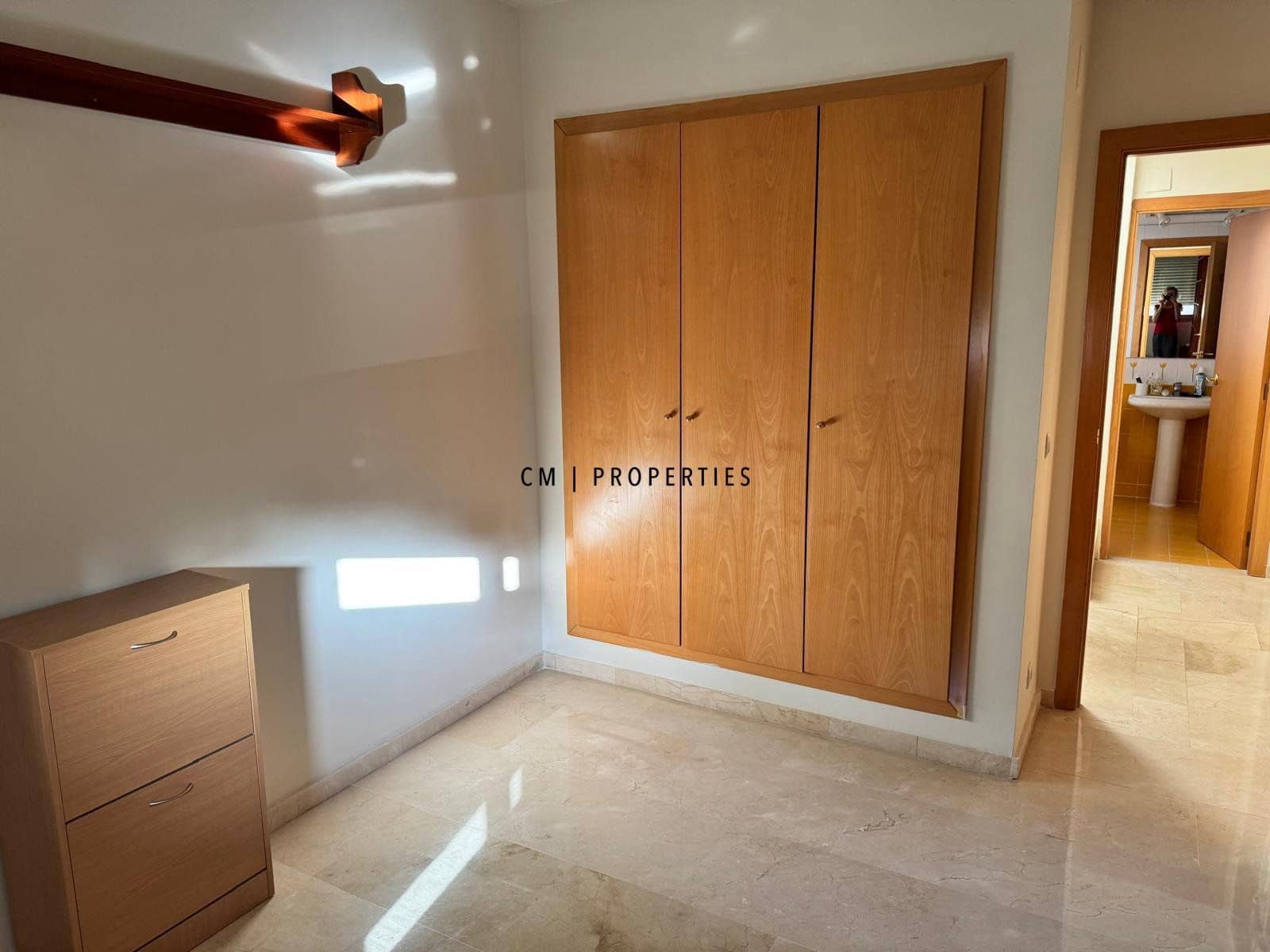 3 sovrum Hus att hyra i Rocafort med garage - 1 800 € (Ref: 9697839)