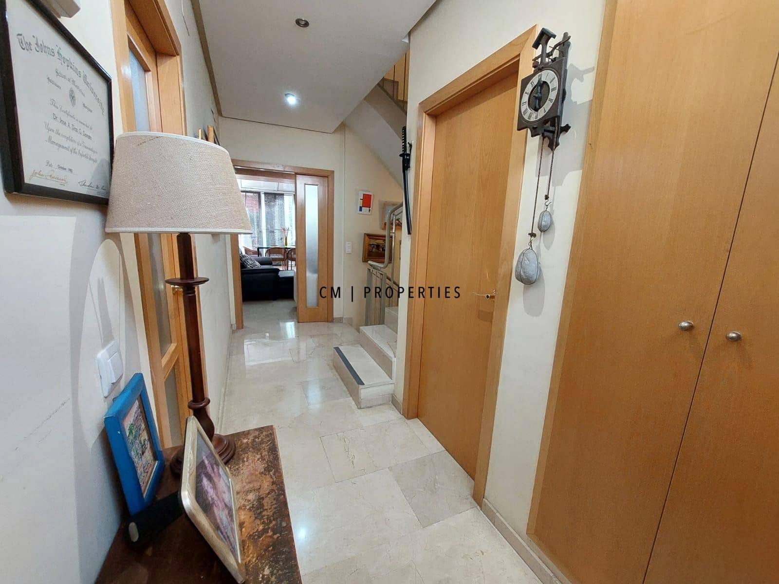 3 sovrum Hus att hyra i Rocafort med garage - 1 800 € (Ref: 9697839)