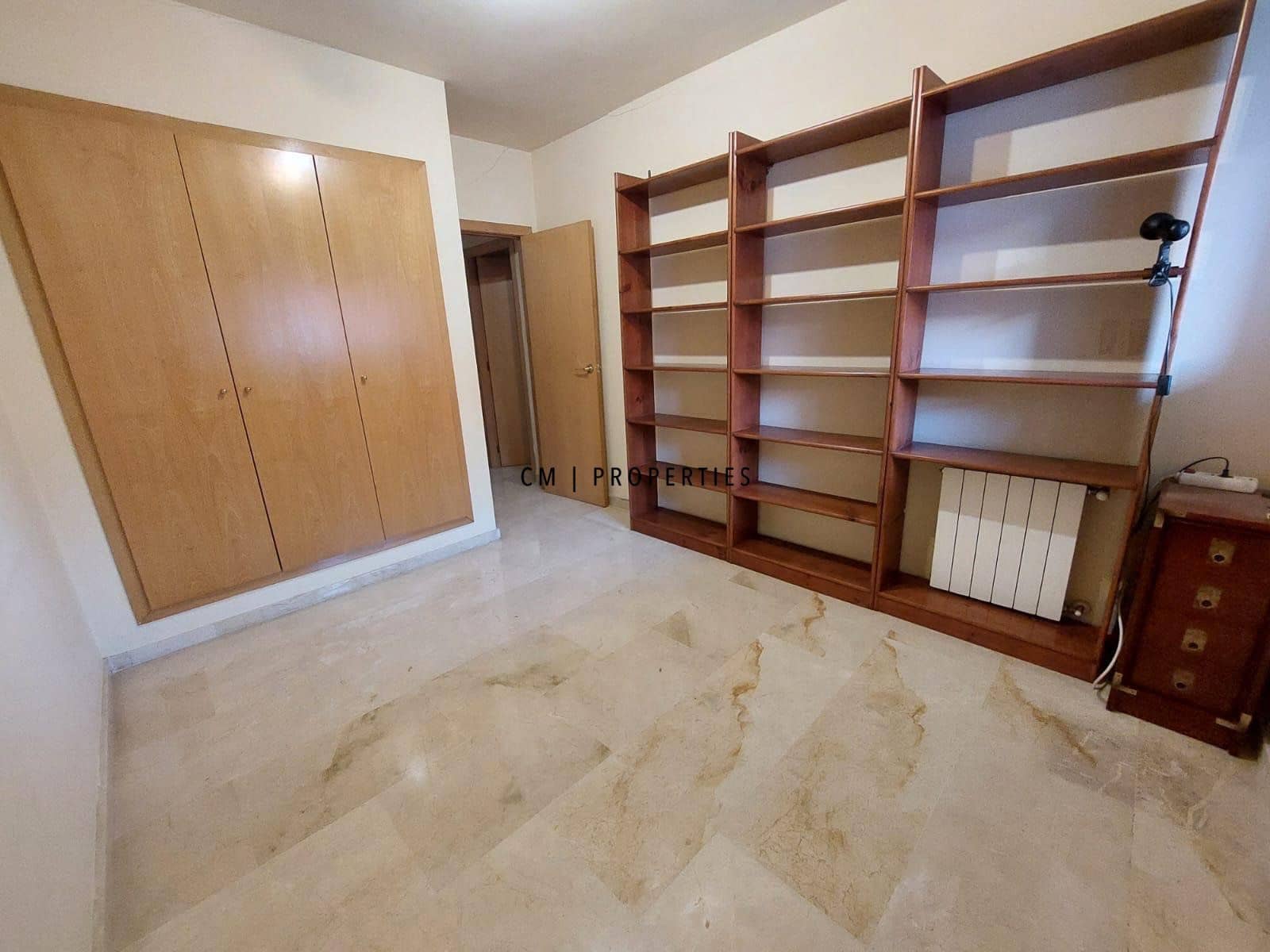 3 sovrum Hus att hyra i Rocafort med garage - 1 800 € (Ref: 9697839)