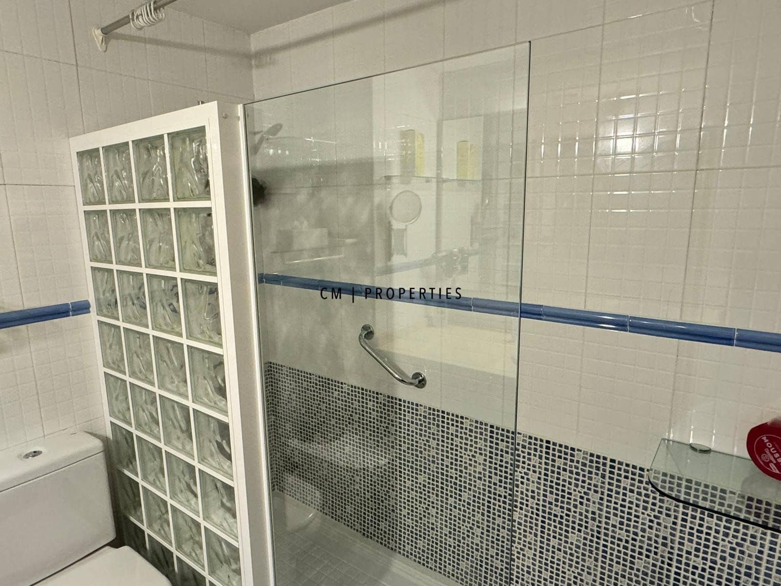 3 sovrum Hus att hyra i Rocafort med garage - 1 800 € (Ref: 9697839)