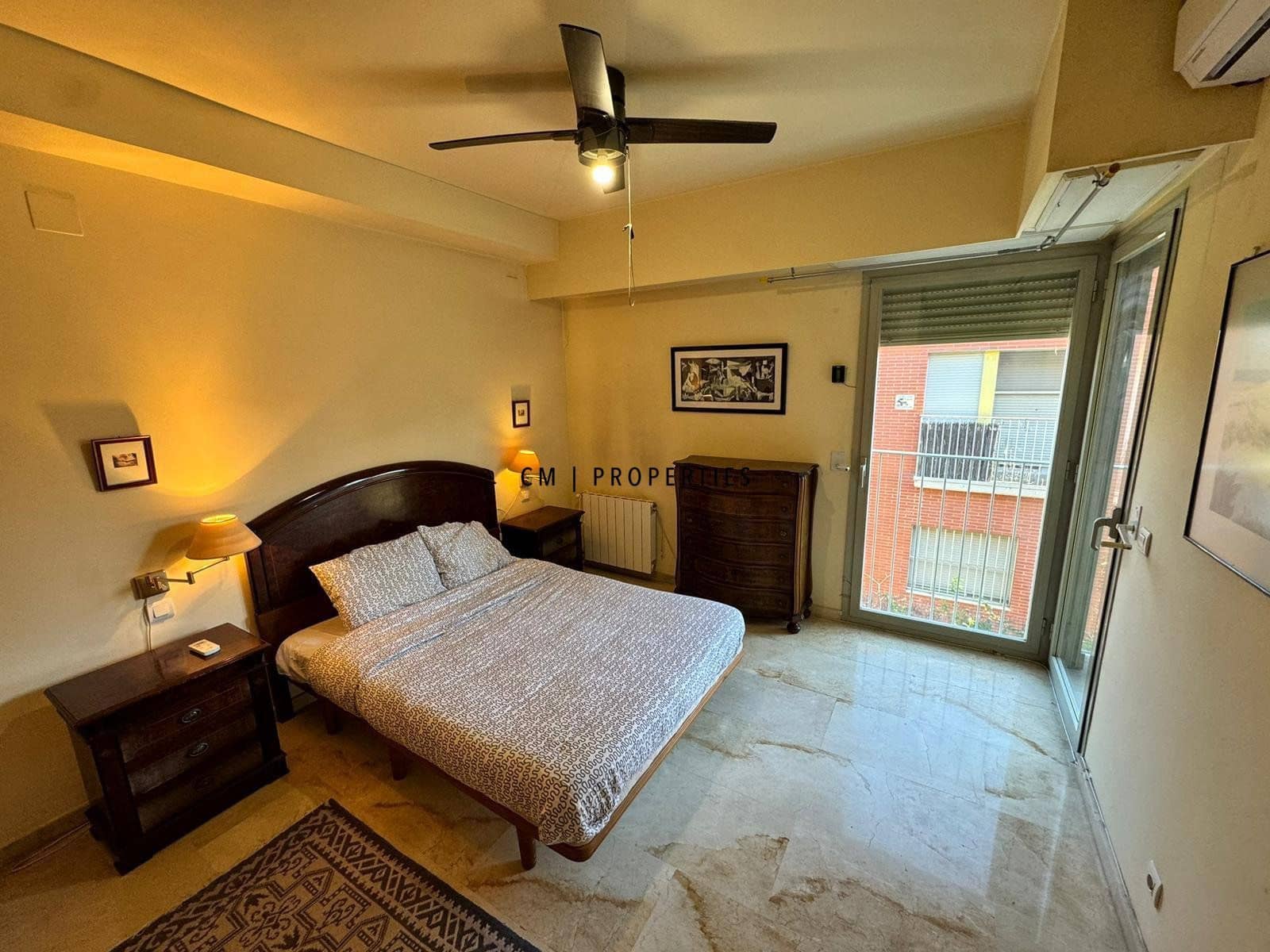 3 sovrum Hus att hyra i Rocafort med garage - 1 800 € (Ref: 9697839)