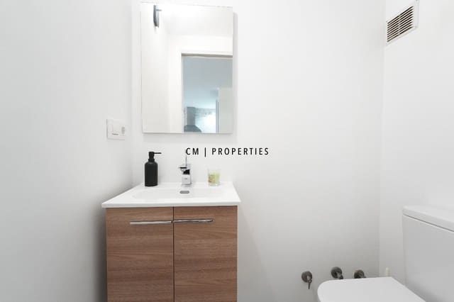 Appartement de 1 chambre à louer à Patraix, Valence ville avec piscine garage - 1 300 € (Ref: 9699246)