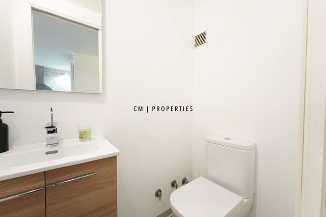 Appartement de 1 chambre à louer à Patraix, Valence ville avec piscine garage - 1 300 € (Ref: 9699246)