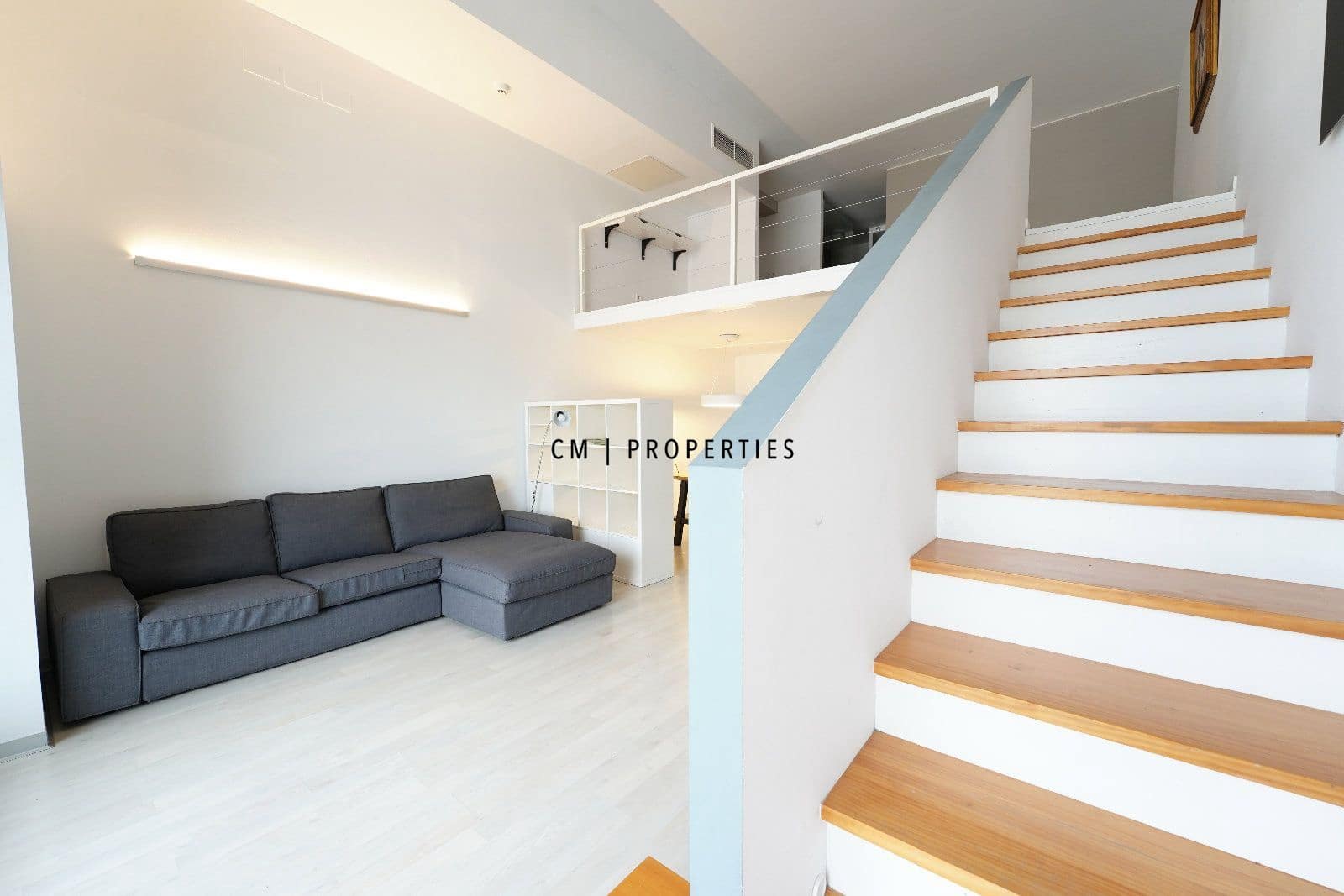 1 bedroom Flat for rent in Valencia city with pool garage - € 1,300 (Ref: 9699246)