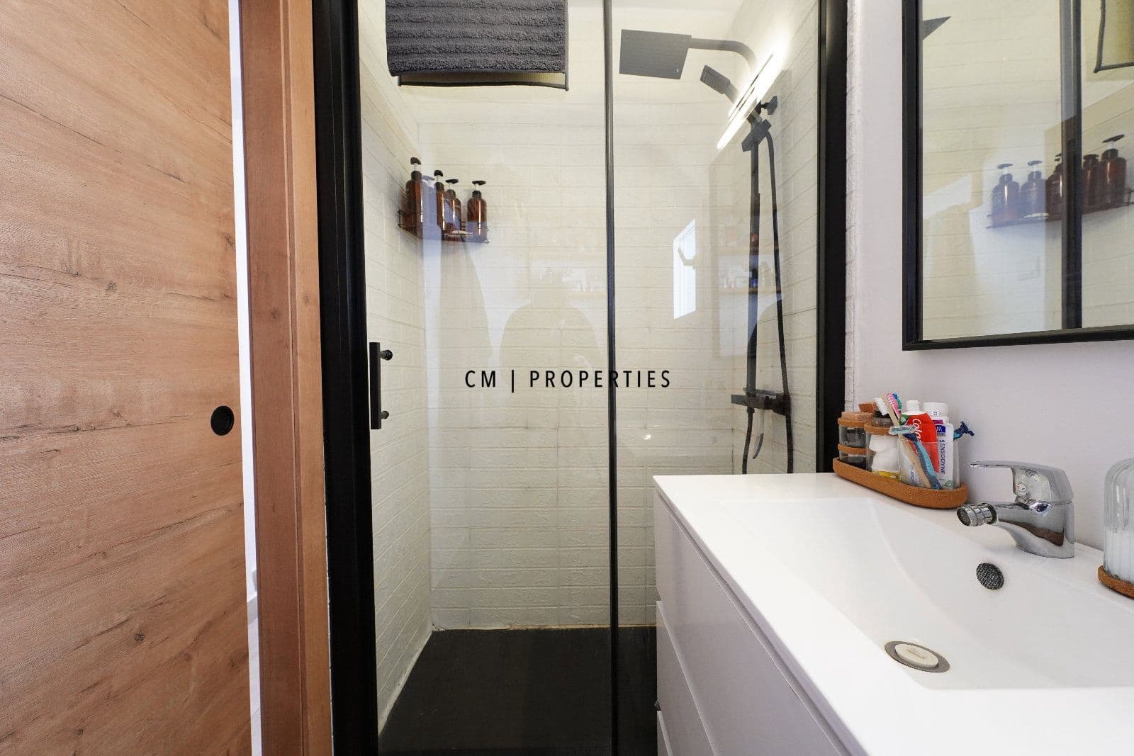 2 sypialnia Mieszkanie do wynajęcia w Miasto Walencja - 1 000 € (Ref: 9699782)