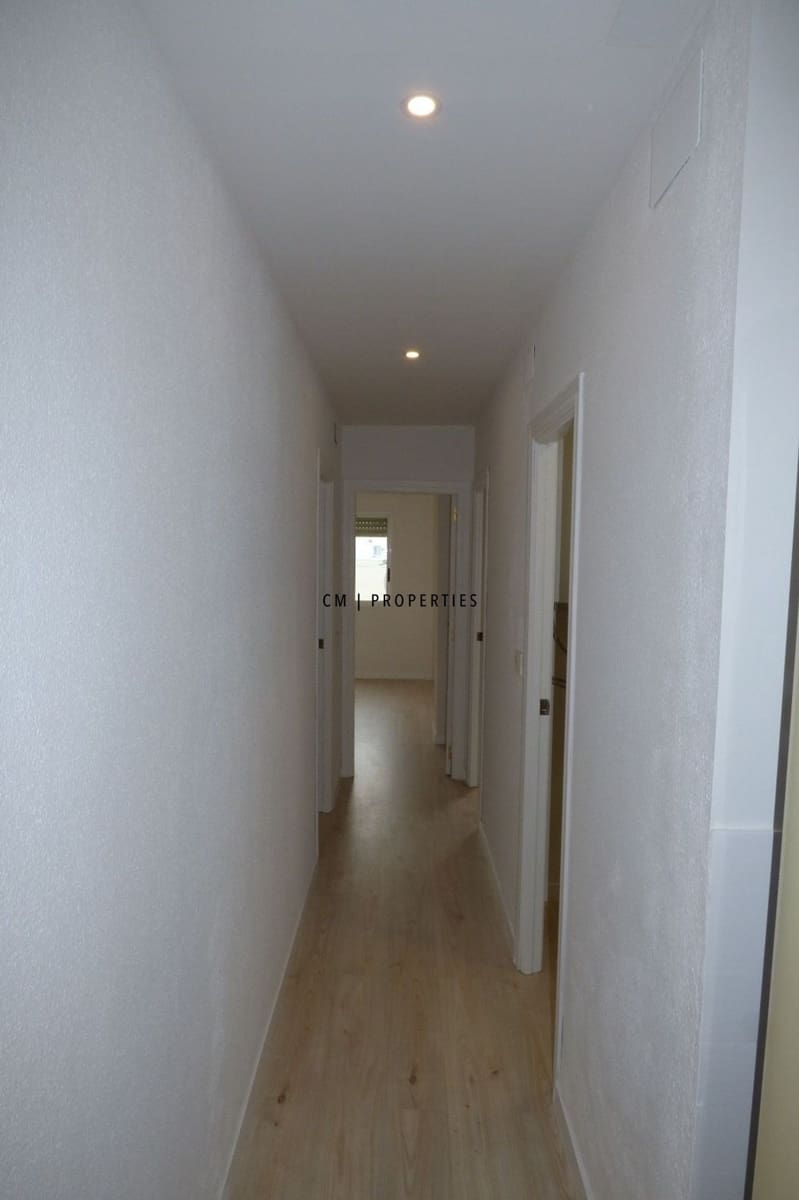 4 bedroom Flat for rent in Valencia city - € 1,800 (Ref: 9699980)