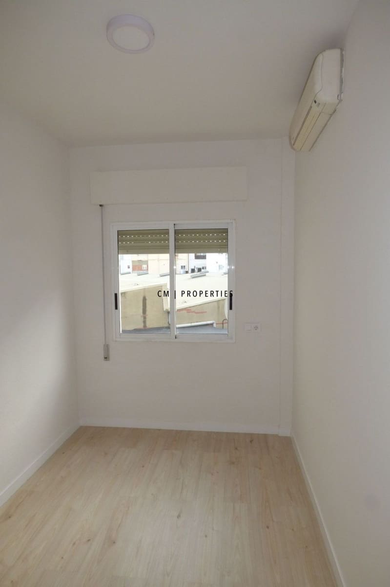 4 bedroom Flat for rent in Valencia city - € 1,800 (Ref: 9699980)