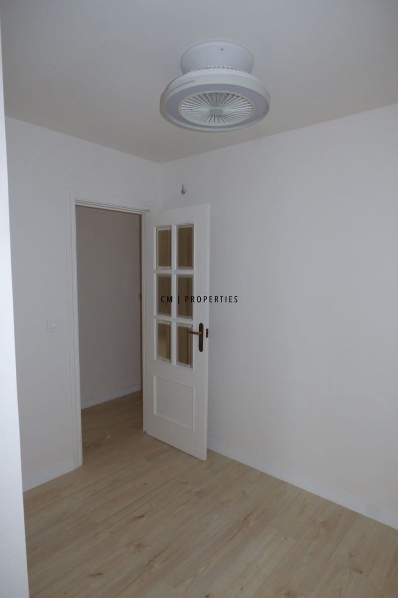 4 bedroom Flat for rent in Valencia city - € 1,800 (Ref: 9699980)