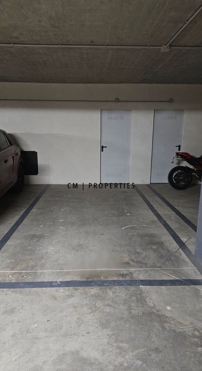 Piso de 3 habitaciones en València ciudad en alquiler con piscina garaje - 2.150 € (Ref: 9700081)