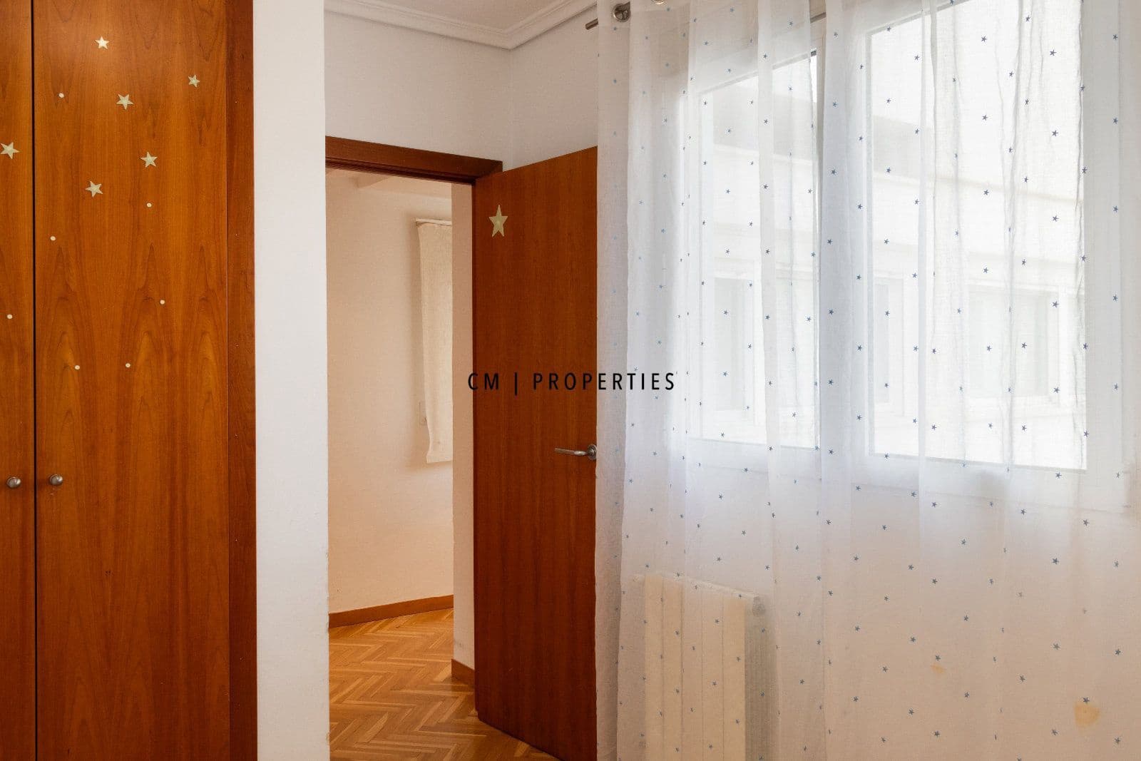 2 bedroom Penthouse for rent in Valencia city with garage - € 1,950 (Ref: 9700082)