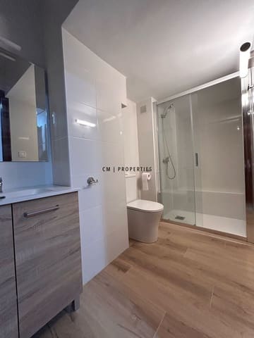 Penthouse de 3 chambres à louer à Sagunto / Sagunt - 1 200 € (Ref: 9700162)