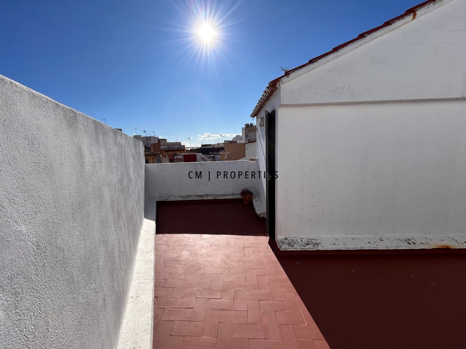 3 bedroom Penthouse for rent in Sagunto / Sagunt - € 1,200 (Ref: 9700162)