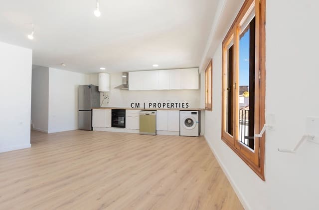 3 bedroom Penthouse for rent in Sagunto / Sagunt - € 1,200 (Ref: 9700162)