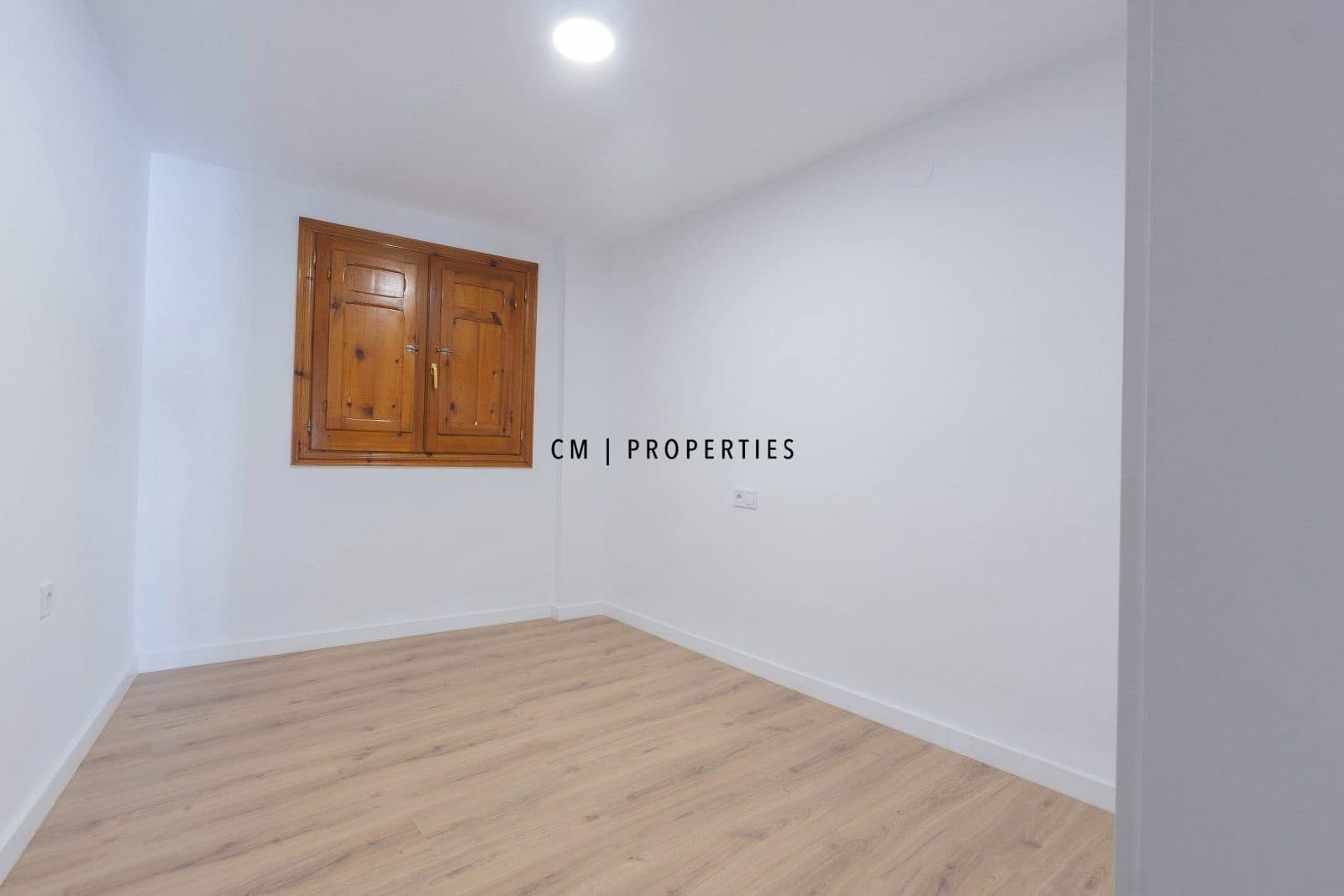 Ático de 3 habitaciones en Sagunto / Sagunt en alquiler - 1.200 € (Ref: 9700162)