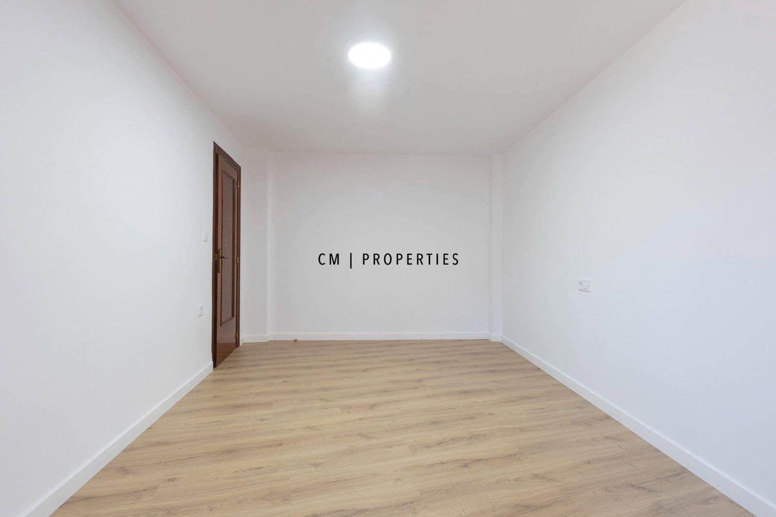 Ático de 3 habitaciones en Sagunto / Sagunt en alquiler - 1.200 € (Ref: 9700162)