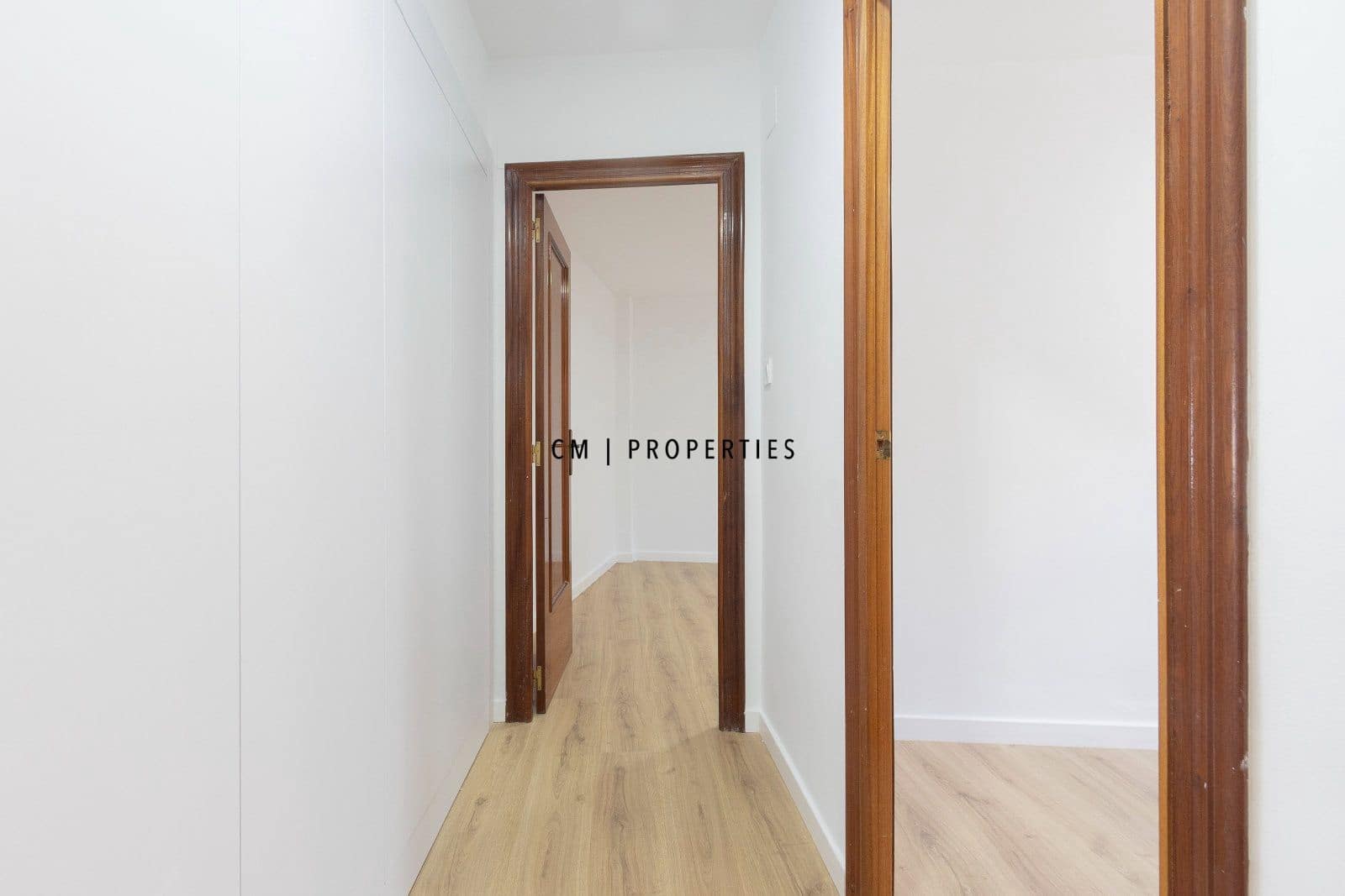 Ático de 3 habitaciones en Sagunto / Sagunt en alquiler - 1.200 € (Ref: 9700162)