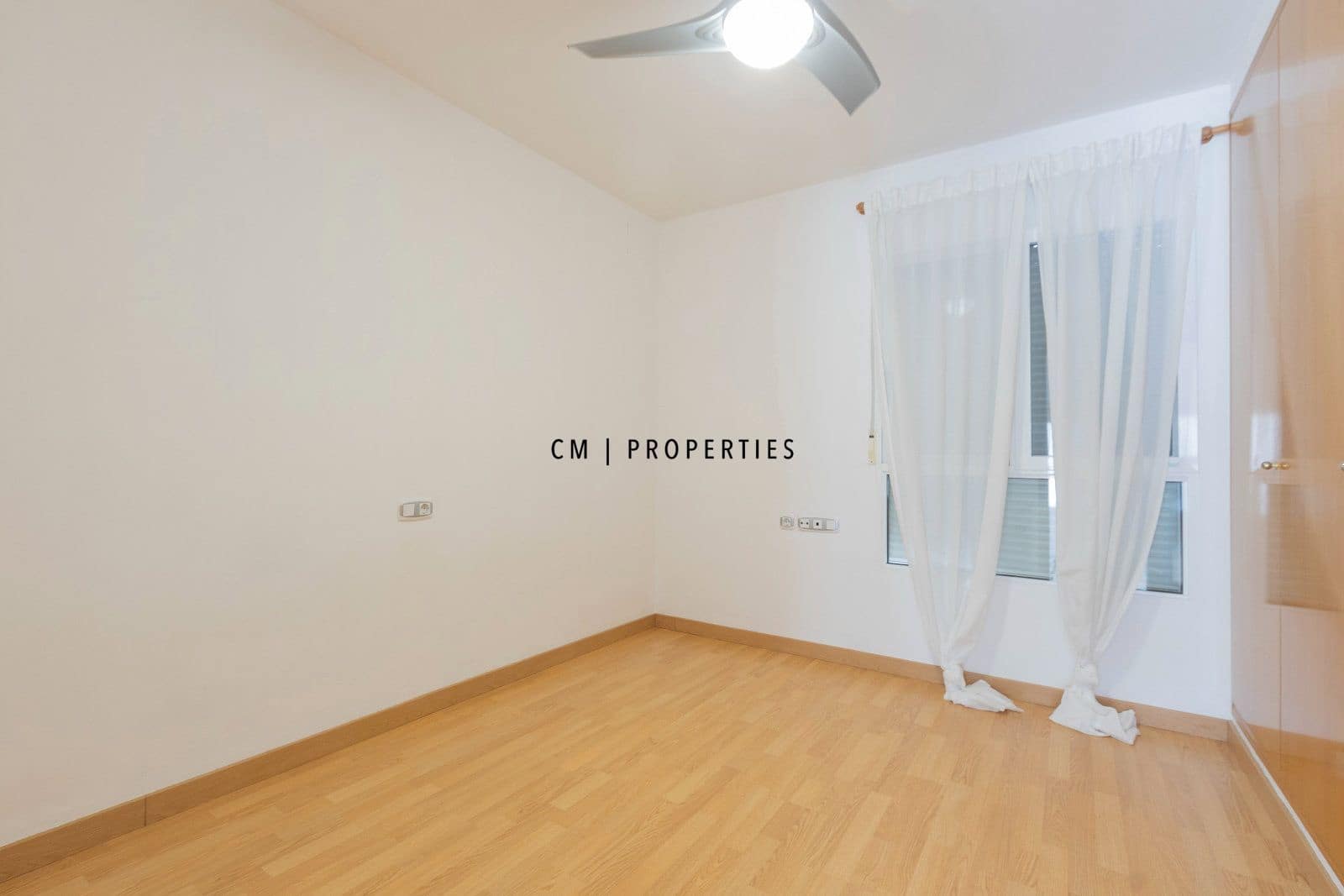 Ático de 3 habitaciones en Sagunto / Sagunt en alquiler con garaje - 1.600 € (Ref: 9700163)