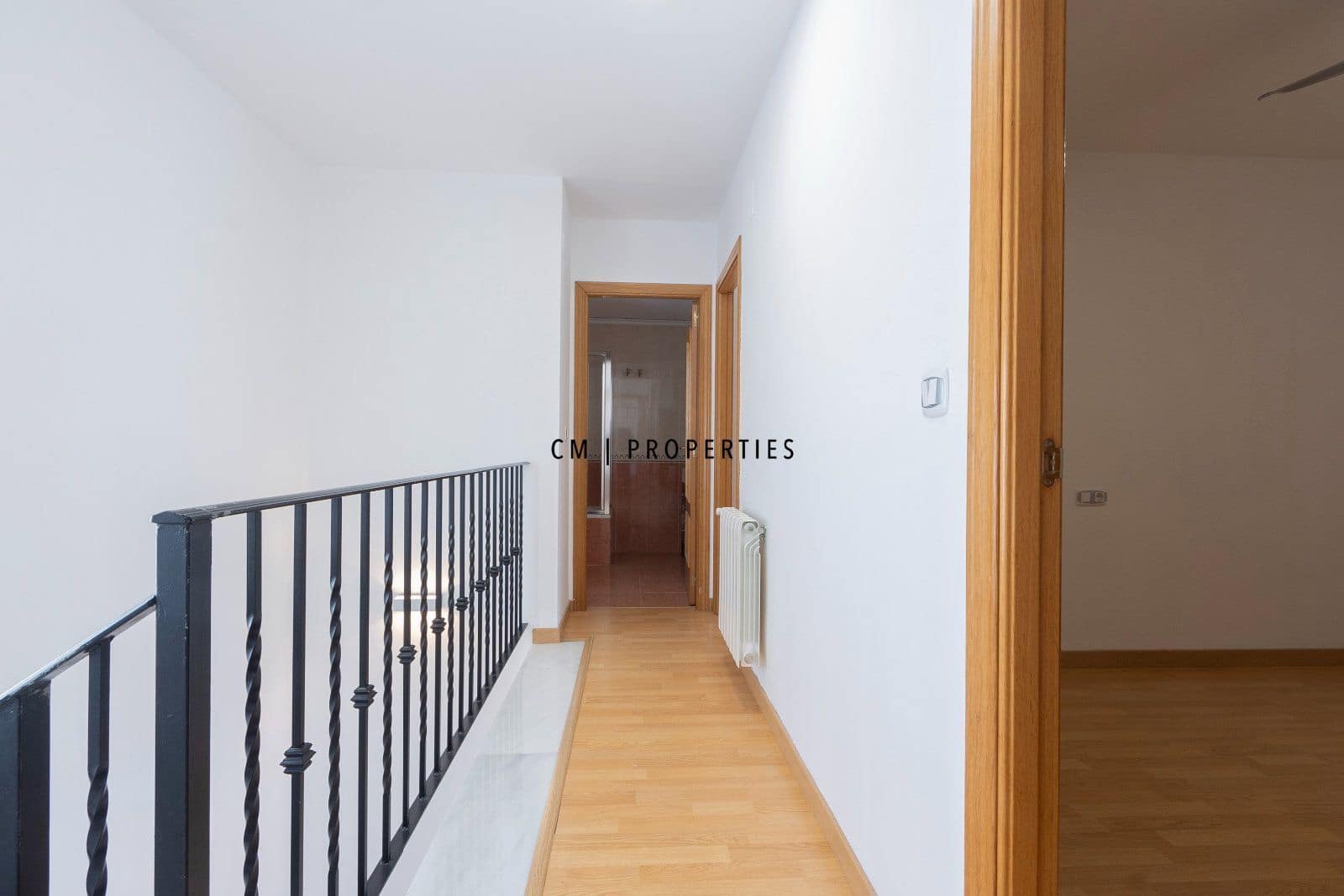 Ático de 3 habitaciones en Sagunto / Sagunt en alquiler con garaje - 1.600 € (Ref: 9700163)