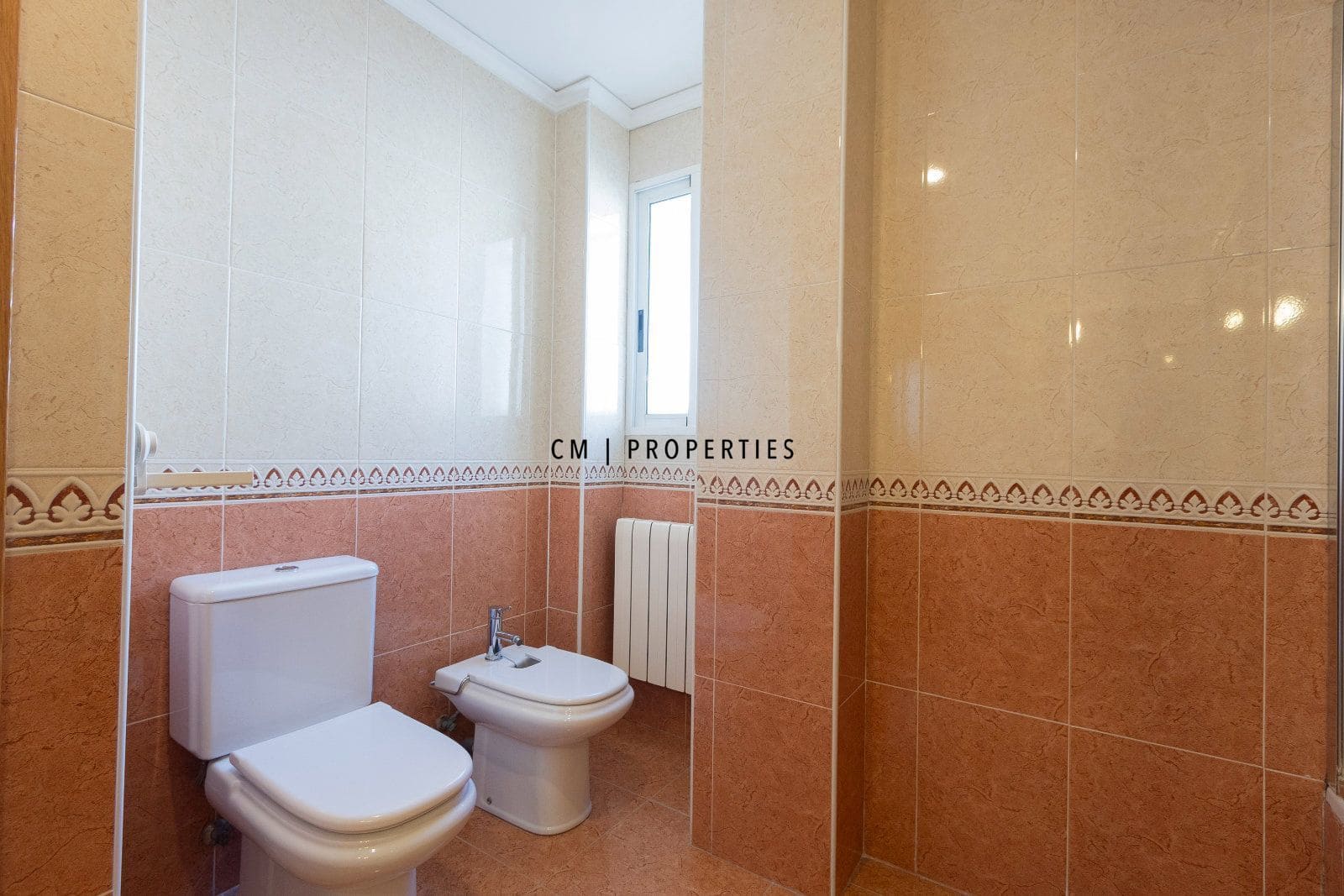 Ático de 3 habitaciones en Sagunto / Sagunt en alquiler con garaje - 1.600 € (Ref: 9700163)