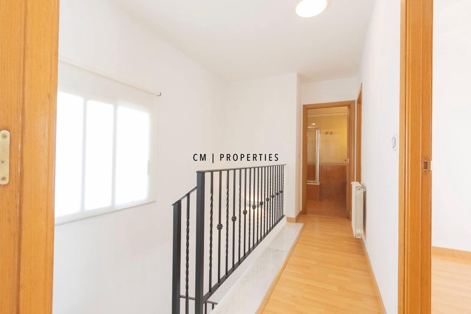 Ático de 3 habitaciones en Sagunto / Sagunt en alquiler con garaje - 1.600 € (Ref: 9700163)