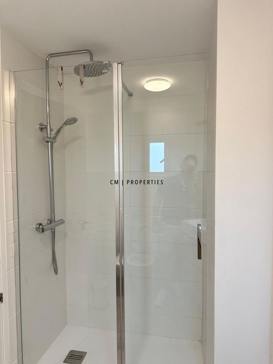 3 Zimmer Wohnung zu vermieten in Valencia Stadt - 1.800 € (Ref: 9700164)