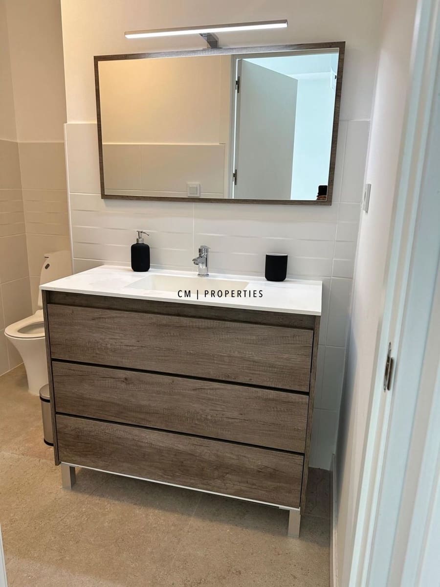 3 Zimmer Wohnung zu vermieten in Valencia Stadt - 1.800 € (Ref: 9700164)