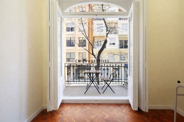 4 Zimmer Wohnung zu vermieten in L'Eixample, València Stadt - 2.400 € (Ref: 9703248)