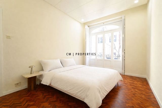 4 Zimmer Wohnung zu vermieten in L'Eixample, València Stadt - 2.400 € (Ref: 9703248)