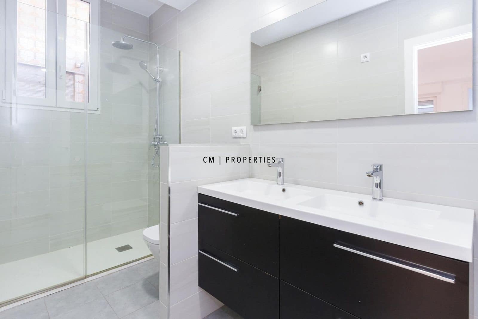 2 soveværelse Lejlighed til leje i Valencia by - € 2.550 (Ref: 9707950)